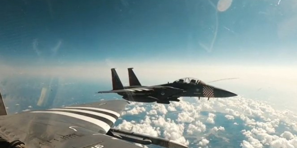SLETANJE KRENULO PO ZLU! Američki piloti F-15 se KATAPULTIRALI, obojica zadobili povrede! /VIDEO/