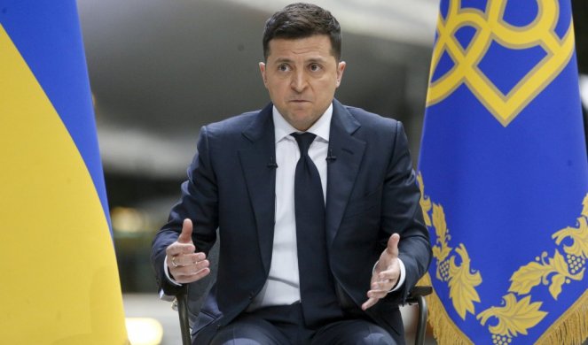 Zelenski ISKOPAO RATNU SEKIRU! Ukrajinski politikolog tvrdi: OPTUŽBE ZA VELEIZDAJU POSTAĆE UOBIČAJENE!