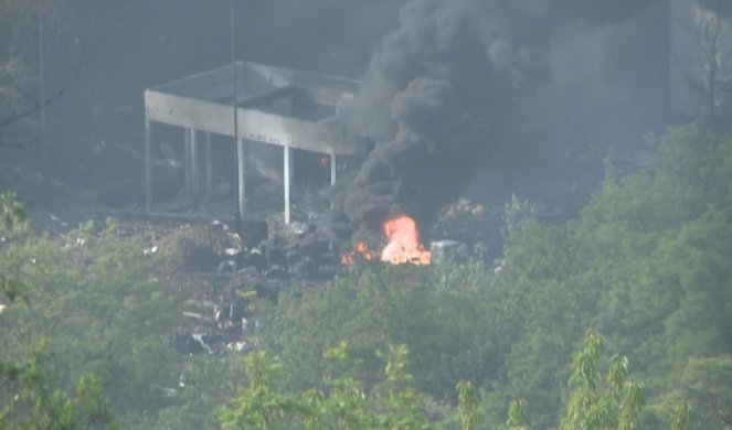 Ovako jutros izgleda žarište eksplozije u Čačku: Meštani u strahu od požara, neki se još nisu vratili kućama (FOTO)(VIDEO)