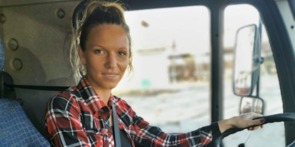 Milkica iz Zrenjanina već 9 godina vozi taksi: Sada je odlučila da ode korak dalje i okuša sreću u POSLU KOJI SE SMATRA MUŠKIM