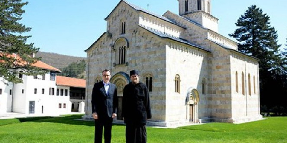 Petković čestitao hramovnu slavu manastiru Visoki Dečani!