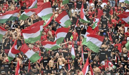 HOMOFOBIJA IH SKUPO KOŠTALA! UEFA žestoko KAZNILA Mađare!