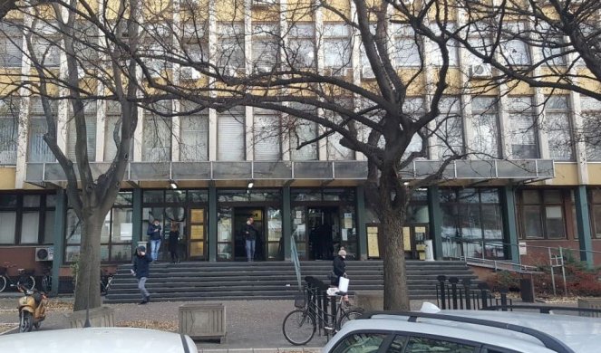 Hapšenja zbog lažnih dojava o bombi u novosadskoj Palati pravde