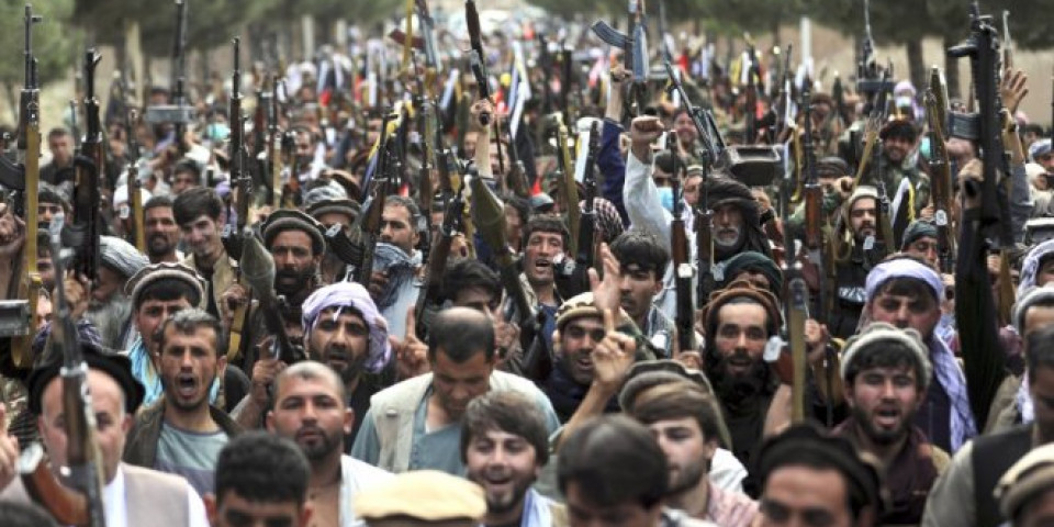 TALIBANI POGUBILI 900 LJUDI ZA ŠEST NEDELJA! Šef policije otkrio da teroristi SISTEMATSKI ČISTE Avganistan!