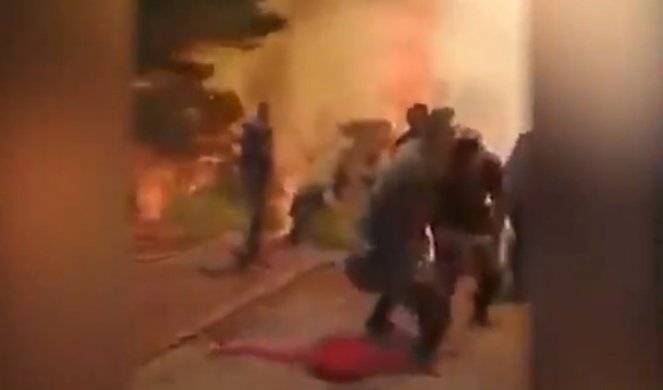 DRAMA U MARMARISU! Vatrogasci iz Azerbejdžana bacaju opremu i BEŽE OD VATRENE STIHIJE! /VIDEO/