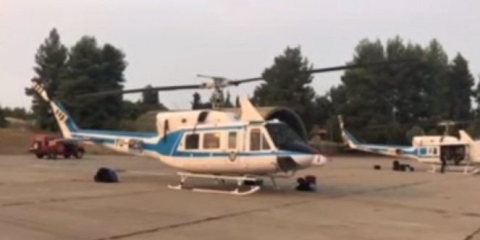 U Grčku stigla i helikopterska jedinica za pomoć u gašenju požara!