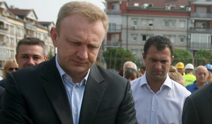 Tadić raskrinkava Đilasa: Jasno je da sve podele u opoziciji pravi lično Dragan Đilas! /VIDEO/