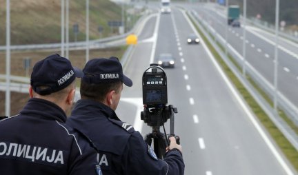 VOZIO "AUDI" 219 NA SAT Prijava protiv bahatog vozača na autoputu Beograd-Niš
