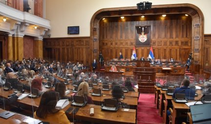 OVE DOKUMENTE NEĆETE MORATI DA MENJATE JOŠ 2 GODINE Skupština Srbije produžila rok važenja