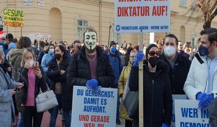 HILJADE LJUDI NA ULICAMA U Beču održani protesti protiv korona mera!