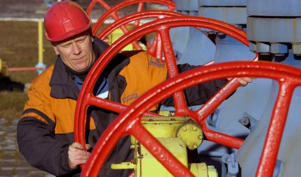 Gasprom obustavio isporuke gasa preko gasovoda "Jamal-Evropa"