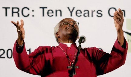 PREMINUO DEZMOND TUTU, južnoafrički nadbiskup i dobitnik Nobelove nagrade za mir!