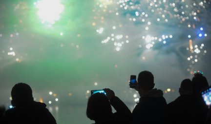 Pravoslavna Nova godina večeras se dočekuje širom Srpske!