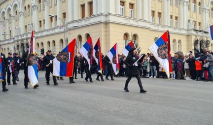 Srećan rođendan! Republika Srpska obeležava 32 godine postojanja pod sloganom "Simbol slobode"