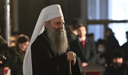 Patrijarh Porfirije stigao u Crnu Goru! Vernici mu prilazili za blagoslov! (FOTO)