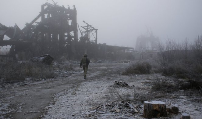 OFANZIVA SE NASTAVLJA! Snage DNR i Rusije preuzele još jedno naselje i PREŠLE REKU, Ukrajinci imaju teške gubitke! (VIDEO)