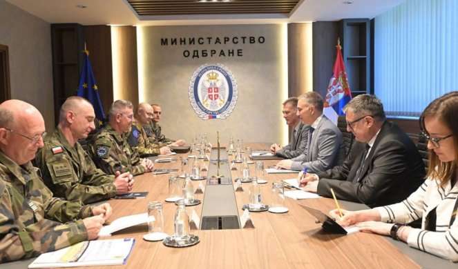 Ministar Stefanović se sastao sa komandantom EU operacije ALTEA
