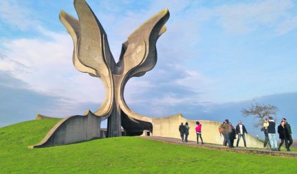 EKSKLUZIVNO! OBILAZAK NAJVEĆIH GUBILIŠTA OD IDUĆE ŠKOLSKE GODINE! Srbija uvodi đačke ekskurzije u Jasenovac
