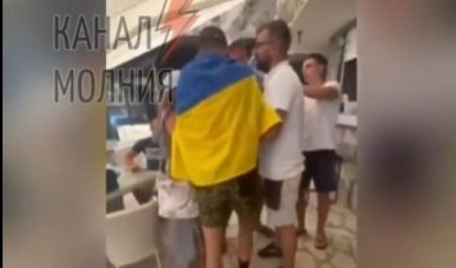 INCIDENT U CRNOJ GORI! Rus napao ukrajinsku porodicu zbog ZASTAVE! Evo kako je reagovao menadžer kafića (VIDEO)
