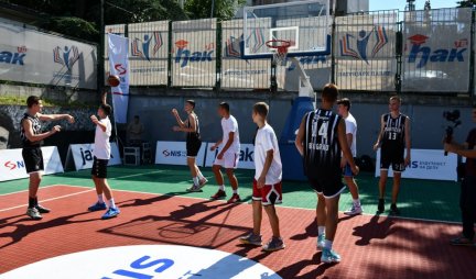 NIS i ove godine uz dečiji kamp „Srbija te zove“ Sport okupio decu sa Kosova i Metohije, regiona i dijaspore