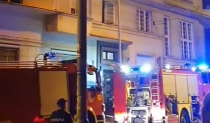ŠPORET IZAZVAO POŽAR! Vatrogasci u Crnogorskoj ulici, VLASNICI STANA POZLILO