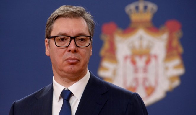 SRBIJA NEMA GDE, NITI ŽELI DA SE SKLANJA! Izazovna radna nedelja predsednika Vučića (VIDEO)