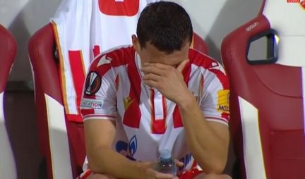 SRNIĆ NEUTEŠAN! Fudbaler Crvene zvezde SLOMLJEN zaplakao na klupi nakon skrivljenog penala! (VIDEO)