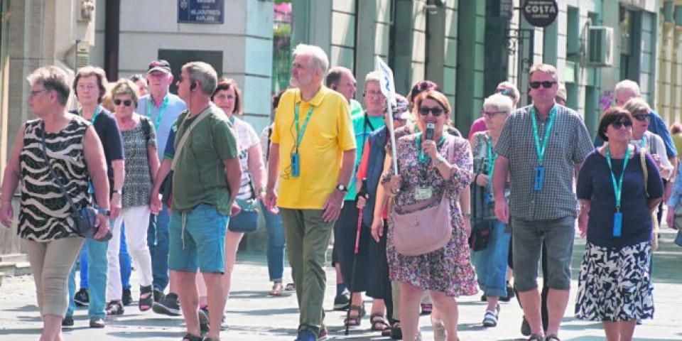 Srbiju u julu posetilo više od 450.000 turista! Najposećeniji su Beograd, Sokobanja i Zlatibor!