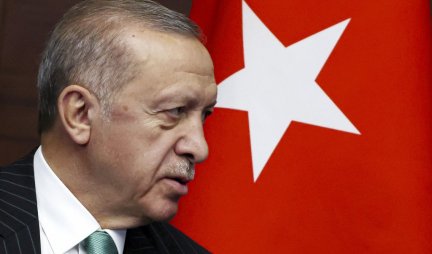 Erdogan besan zbog spaljivanja Kurana: Naučićemo Zapad da vređanje muslimana nije sloboda misli!