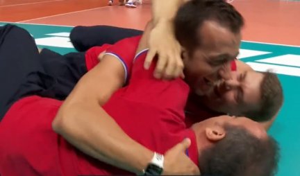 ITALIJAN LUDOVAO KAO DA JE SRBIN! Santareli skoro zaplakao, pa se valjao po terenu kao dete kada je postao šampion sveta! (VIDEO)
