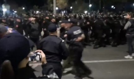 DEMONSTRACIJE PROTIV VLADE U MOLDAVIJI! Kišnjev: Policija rasteruje učesnike protesta! (VIDEO)