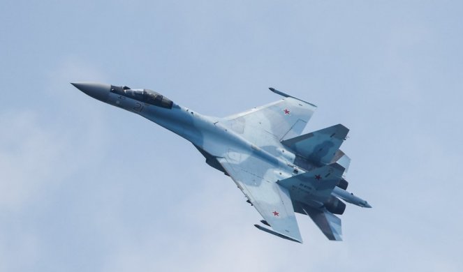 (VIDEO) Oglasilo se Ministarstvo odbrane Rusije, Suhoj oborio ukrajinski avion u zoni specijalne operacije!