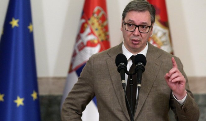 PODIŽEŠ BAZE, BATINAŠ LJUDE I ONDA MISLIŠ DA ĆE SRBI DA ĆUTE! Vučić odgovarao na pitanja novinara u Predsedništvu Srbije!