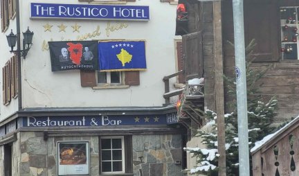 REAKCIJA NA PROVOKACIJU ŠIPTARA! Skinute zastave tzv. Kosova i "velike Albanije" kod Vučićevog hotela u Davosu