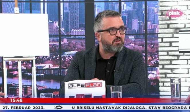 "Siguran sam da će Vučić večeras izvući najbolje moguće stvari za Srbiju, francuski potrčko Jovanović priželjkuje najgore za državu"!