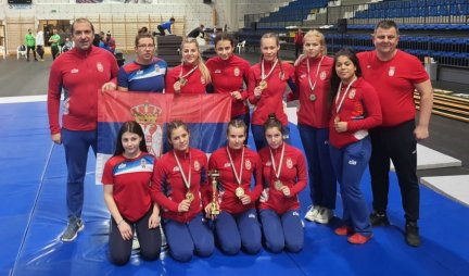 DOMINACIJA! Ženska juniorska rvačka reprezentacija Srbije osvojila prvo mesto u Mađarskoj!