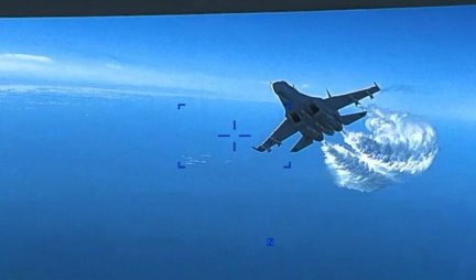 (VIDEO) AMERIKANCI OBJAVILI SNIMAK OBARANJA DRONA! Pogledajte kako je RUSKI LOVAC srušio bespilotnu letelicu!