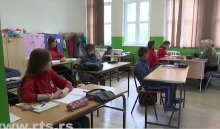 SVAKA ČAST! Osnovna škola u Čumiću uvela uniforme za đake