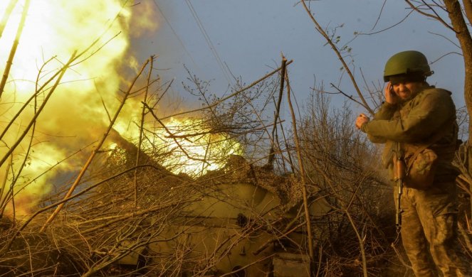 Precizan hitac! Cela grupa ukrajinskih oficira uništena! Kod Bahmuta žestok okršaj (VIDEO)