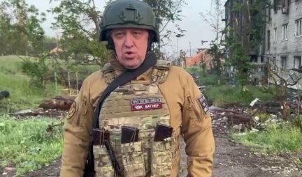 (VIDEO) JAVIO SE PRIGOŽIN, OBJASNIO JE ZAŠTO JE KRENUO NA MOSKVU! Nije hteo da ruši Putina, niti je spremao vojni puč, tvrdi da je hteo spreči gašenje Vagnera!