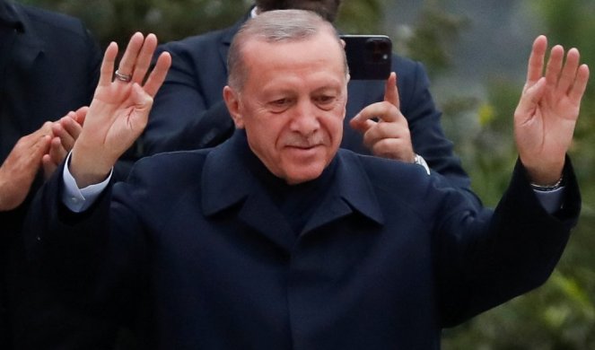 ERDOGANU ČESTITALI I PUTIN I ZELENSKI! Nakon pobede na izborima, turskom predsedniku stižu čestitke od brojnih svetskih lidera!