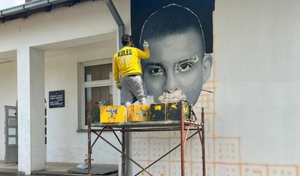 KRISTINA, MILAN, DALIBOR... NJIHOVA LICA NE SMEJU DA SE ZABORAVE! Oslikava se mural nastradalima u masakru u Mladenovcu (FOTO/VIDEO)
