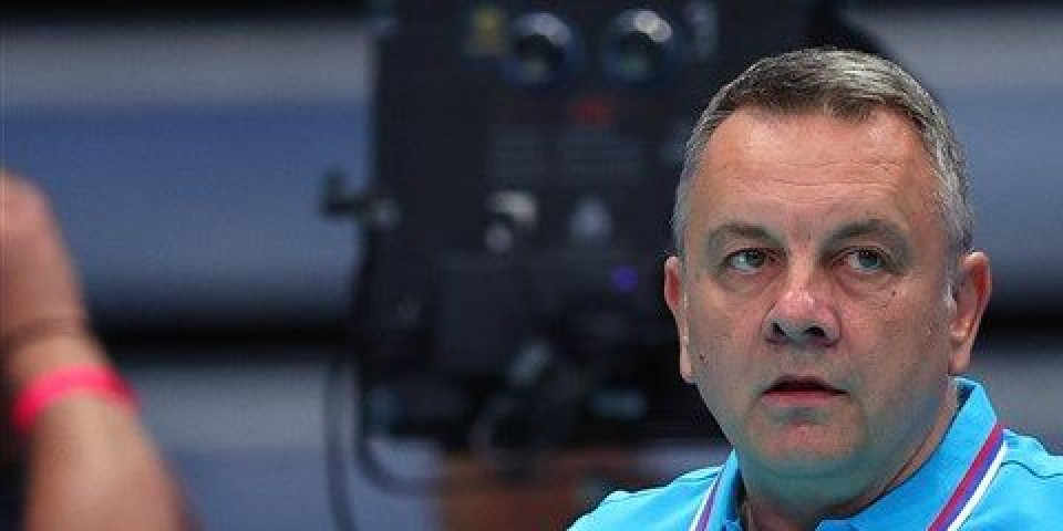 Kolaković poručio Grbiću: Bio si bolji dizač nego što si sada trener!