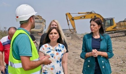 Ministarka Irena Vujović obišla početak radova na zatvaranju nesanitarne deponije u Rumi!