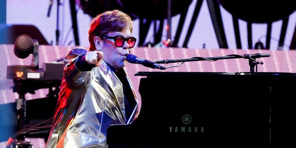 Elton Džon rastužio fanove na koncertu: Možda moj poslednji nastup u Engleskoj (FOTO)