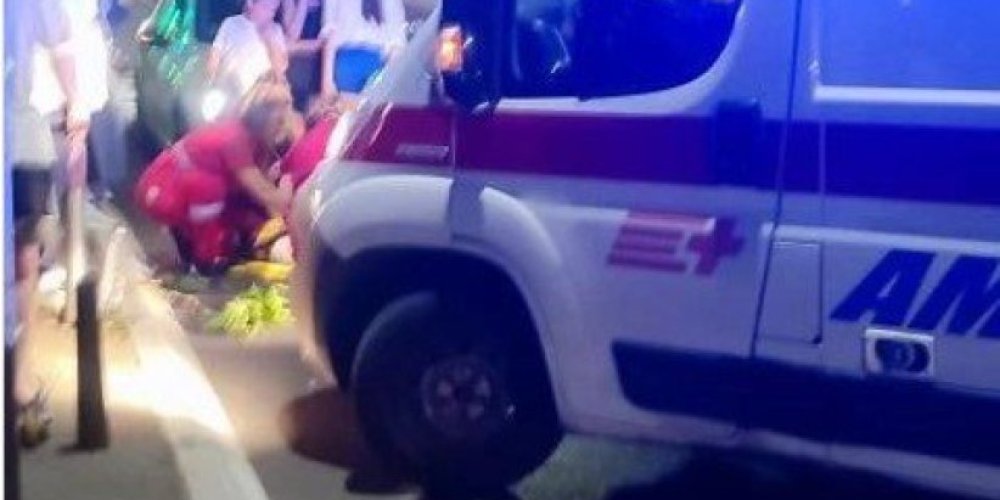 Užas na Vračaru! Dečak (12) koga je udario automobil dok je vozio trotinet u Urgentnom centru (FOTO)