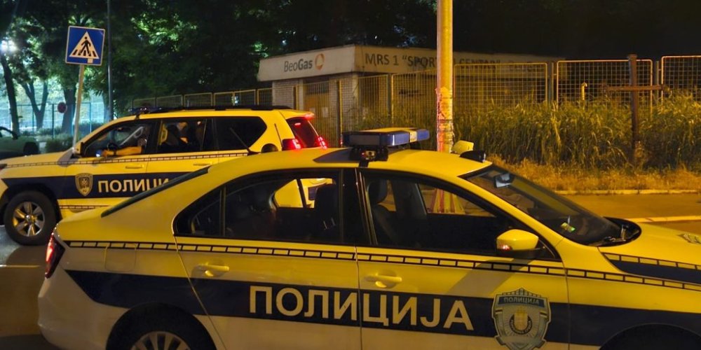 Krvavi obračun u Rumenki: Nožem ubo u nogu bivšeg momka svoje devojke!
