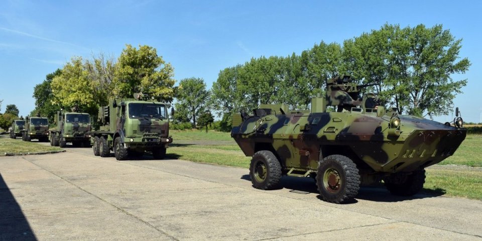 Kolona borbenih vozila VS na putu ka Kopnenoj zoni bezbednosti! Konvoj primećen u Blacu, Beloljinu i Kuršumliji