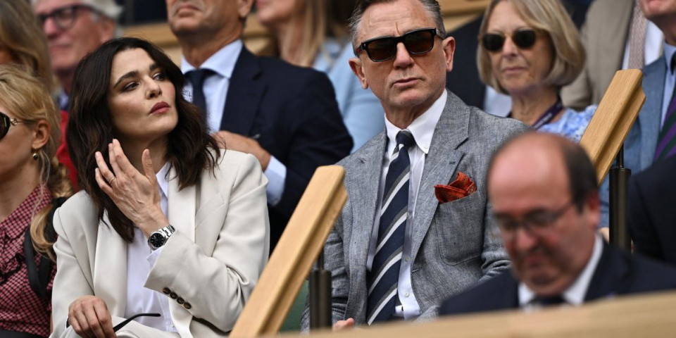 Od agenta 007 ništa manje se nije ni očekivalo! Glumački bračni par pokazao vrhunsku modnu kombinaciju za Vimbldon
