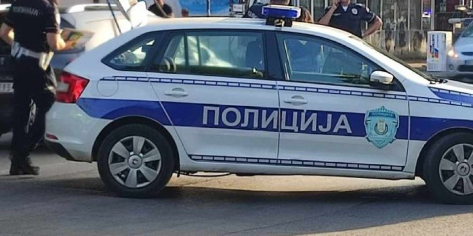 Tragedija u Beogradu! Ženu udario kamion na pešačkom, poginula na mestu